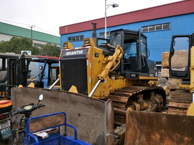 大慶二手推土機市場觀察與個人160濕地推土機技術轉讓指南